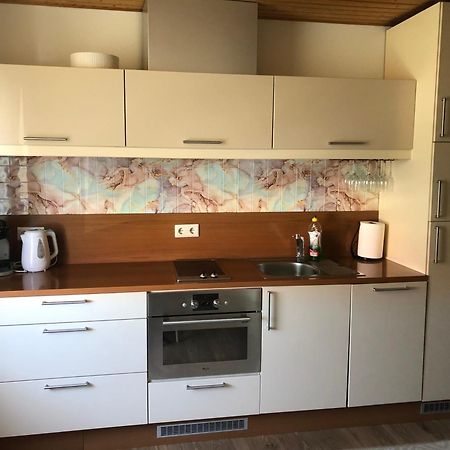 Kalevite Kodu 2-Toaline Apartment! Курессааре Екстер'єр фото